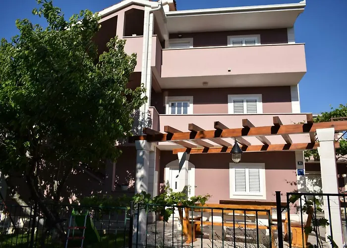 아파트 Bazina Kaštela