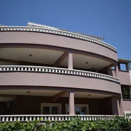 Appartamento Bazina *