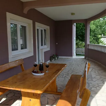 Apartman Bazina